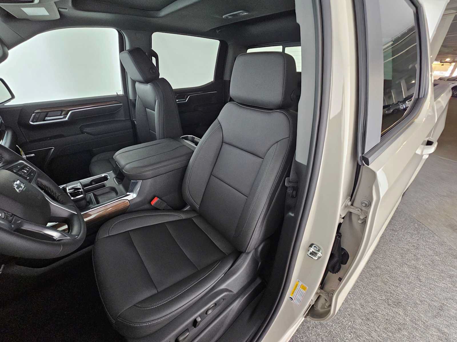 New 2026 Chevrolet Silverado 1500 RST AWD/4WD image 21