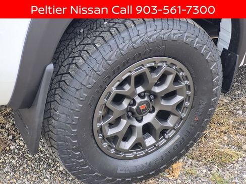 New 2026 Nissan Frontier PRO-4X w/ Pro Premium Package AWD/4WD image 5