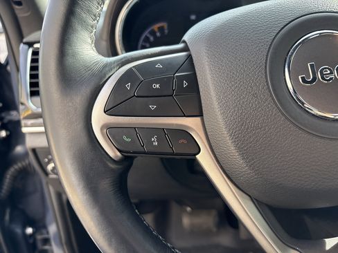 Used 2021 Jeep Grand Cherokee Overland image 19