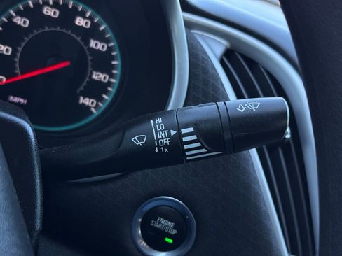 Used 2022 Chevrolet Malibu LT image 29