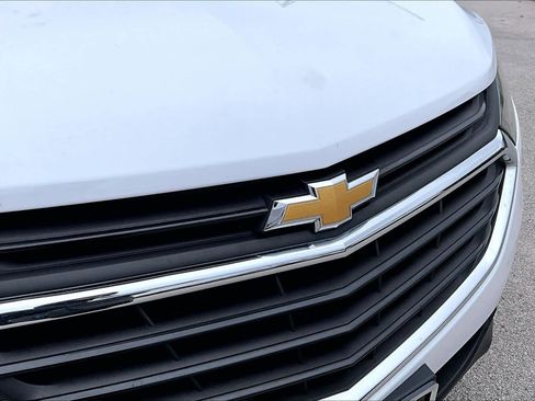 Used 2018 Chevrolet Equinox LT image 24