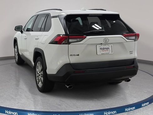 Certified 2020 Toyota RAV4 XLE Premium AWD/4WD image 6