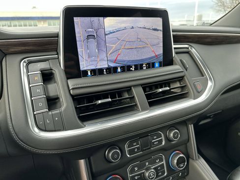 Certified 2021 Chevrolet Tahoe Z71 w/ Z71 Signature Package image 14