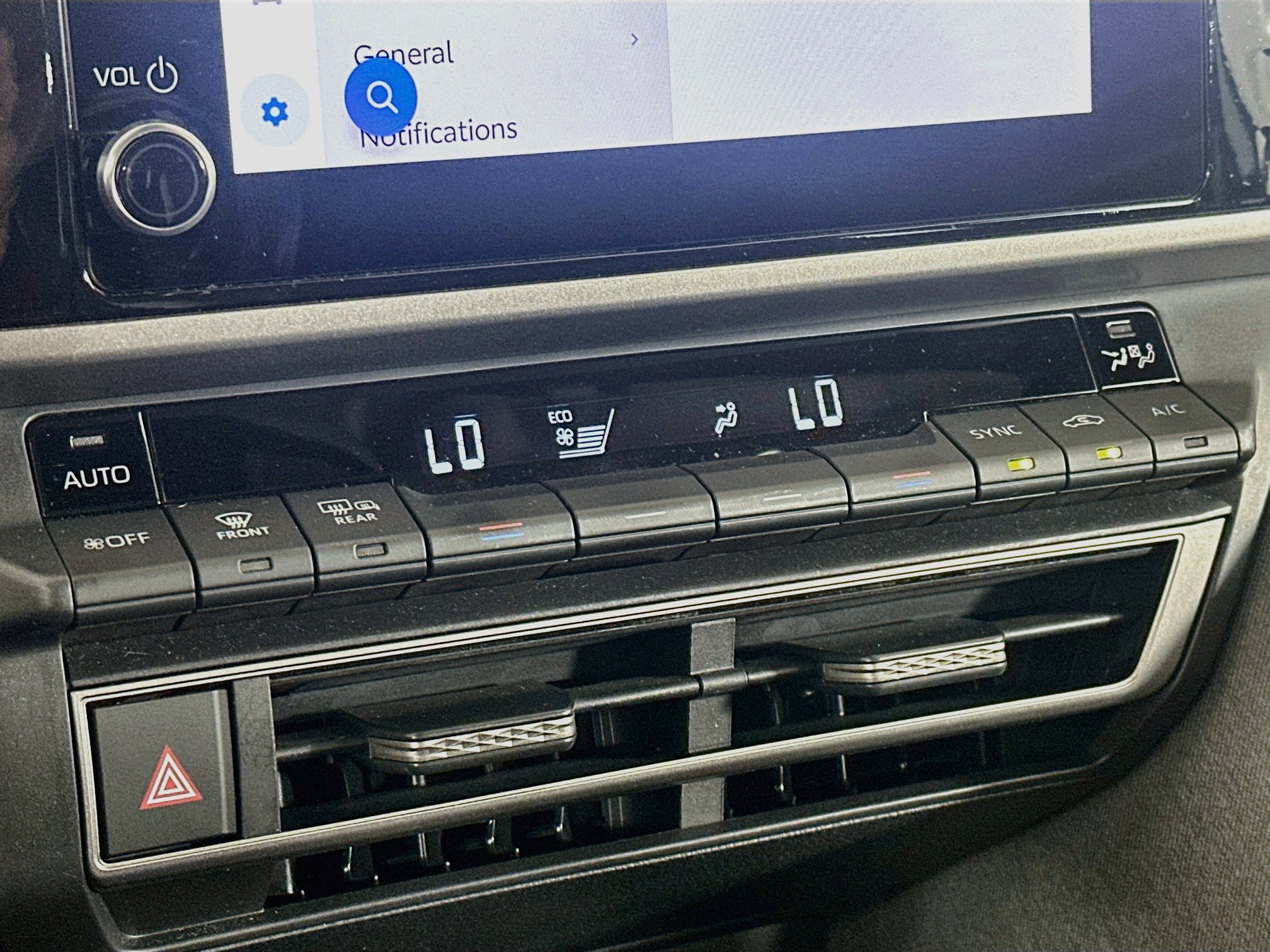 Used 2025 Toyota Camry LE FWD image 23