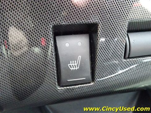 Used 2009 Dodge Challenger SRT8 w/ SRT Option Group II RWD image 19