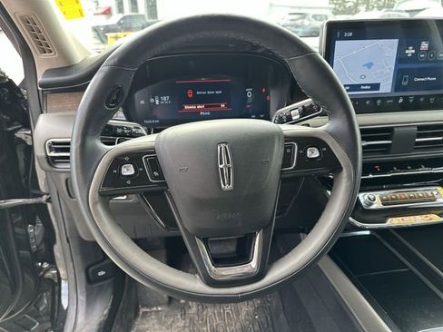 Used 2024 Lincoln Corsair Reserve w/ Equipment Group 201A AWD/4WD image 13
