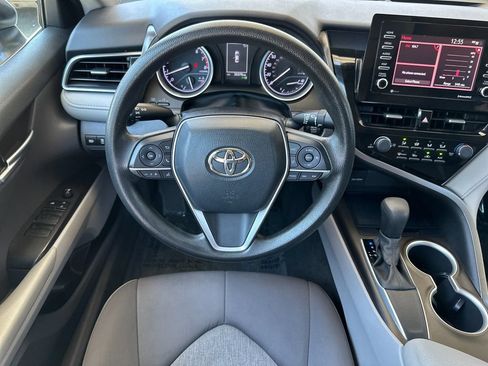 Used 2021 Toyota Camry LE w/ Convenience Package FWD image 13