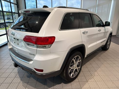 Used 2019 Jeep Grand Cherokee Limited w/ Trailer Tow Group IV RWD image 5