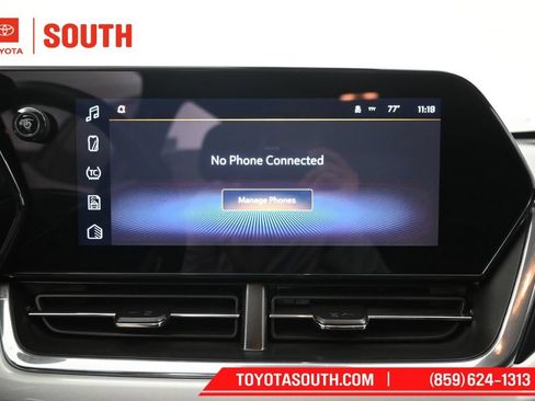Used 2025 Chevrolet Trax LT w/ LT Convenience Package FWD image 16