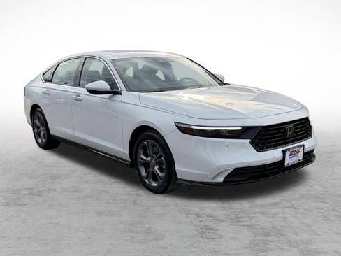 Certified 2023 Honda Accord EX-L image 3