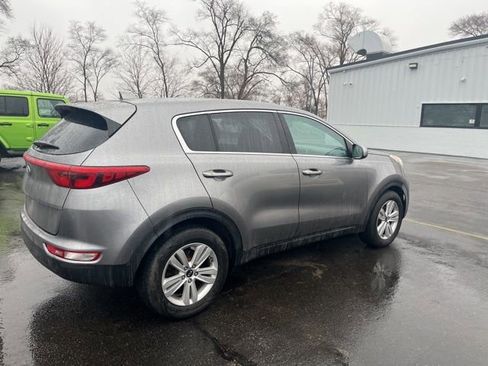 Used 2017 Kia Sportage LX image 6