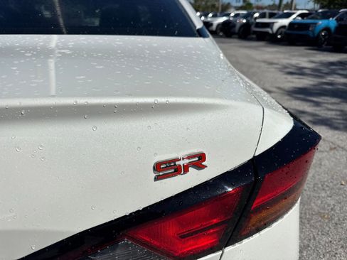 New 2025 Nissan Altima 2.5 SR image 8