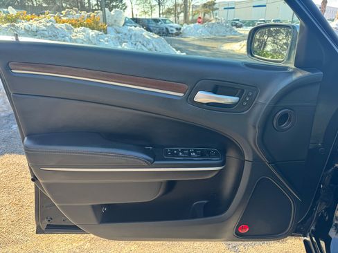 Used 2013 Chrysler 300 C w/ Beats Audio Group image 12