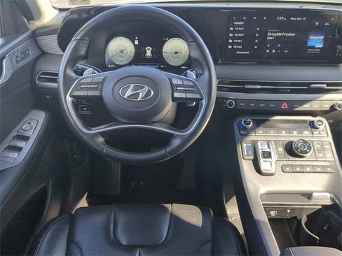 Used 2024 Hyundai Palisade Limited image 15