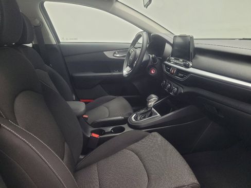 Used 2023 Kia Forte LXS w/ LXS Technology Package FWD image 21
