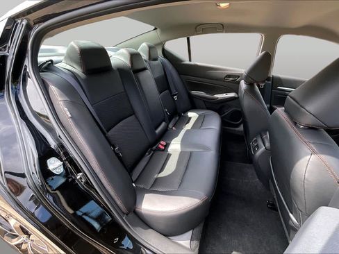 Used 2026 Nissan Altima 2.5 SR FWD image 19