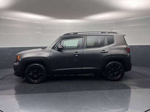Used 2019 Jeep Renegade Altitude w/ Quick Order Package 2XM FWD image 30