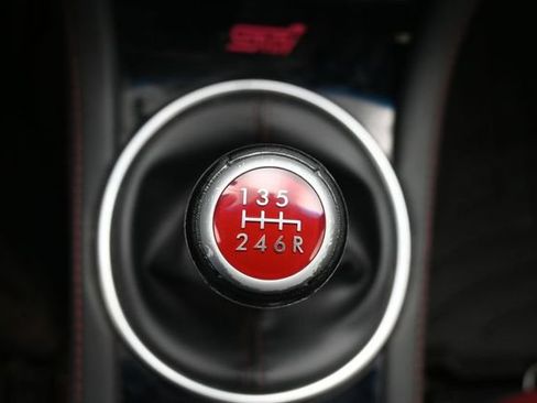 Used 2018 Subaru WRX STI AWD/4WD image 32