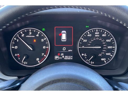 Used 2025 Subaru Forester Premium image 37