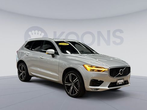Used 2018 Volvo XC60 T5 R-Design w/ Convenience Package AWD/4WD image 2