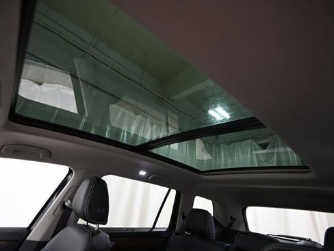 New 2026 Volkswagen Atlas SE image 24