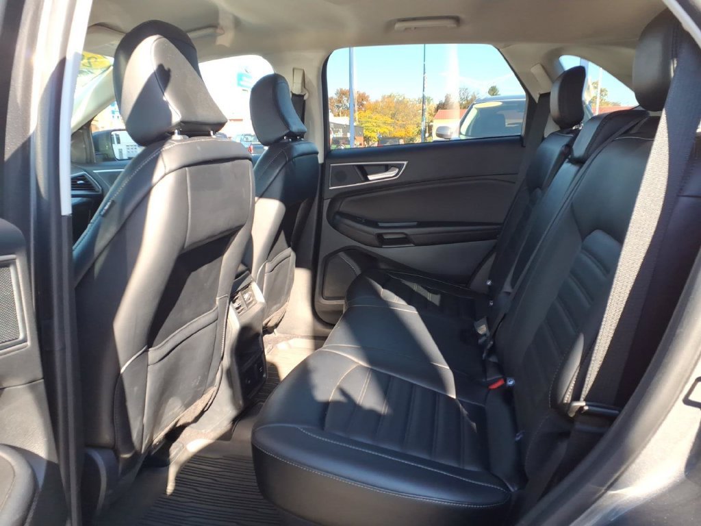 Certified 2024 Ford Edge SEL w/ Convenience Package AWD/4WD image 10