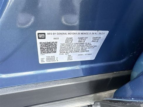 Certified 2024 GMC Terrain SLT w/ LPO, Floor Liner Package FWD image 32