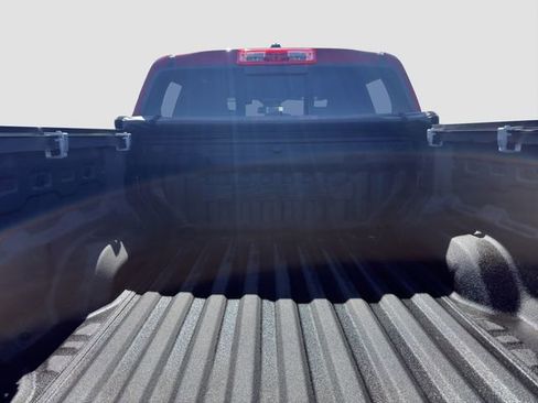 Used 2023 Chevrolet Colorado ZR2 w/ ZR2 Convenience Package III AWD/4WD image 28