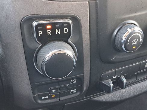 Used 2018 RAM 1500 Express w/ Black Ram 1500 Express Group image 22