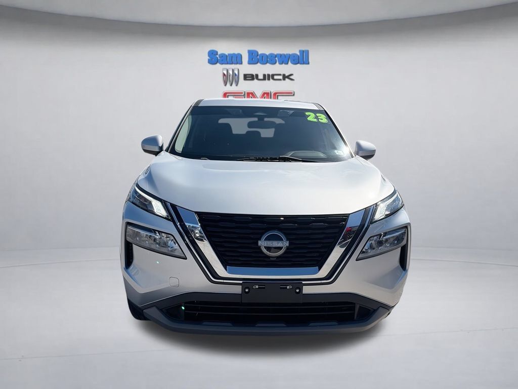 Used 2023 Nissan Rogue SV AWD/4WD image 5