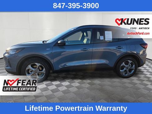 Certified 2025 Ford Escape ST-Line image 4