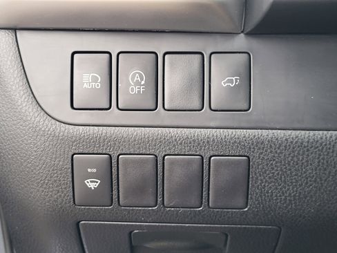 Used 2017 Toyota Highlander XLE image 31