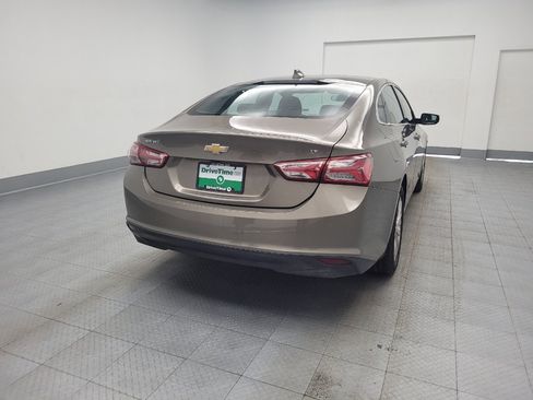 Used 2020 Chevrolet Malibu LT FWD image 7