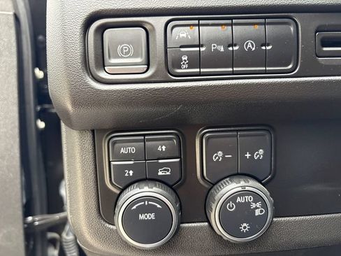 Certified 2023 Chevrolet Tahoe LT AWD/4WD image 24