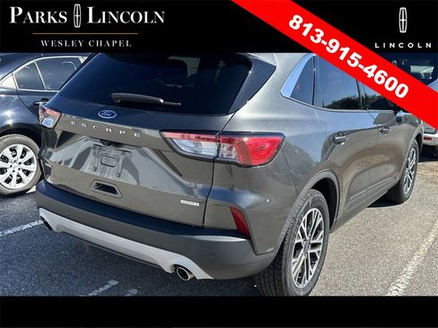 Used 2020 Ford Escape SEL image 9