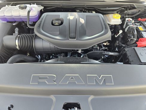 New 2026 RAM 1500 Laramie AWD/4WD image 22