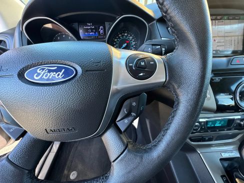 Used 2012 Ford Focus SEL FWD image 73