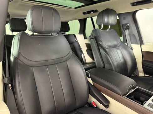 Used 2023 Land Rover Range Rover SE AWD/4WD image 32