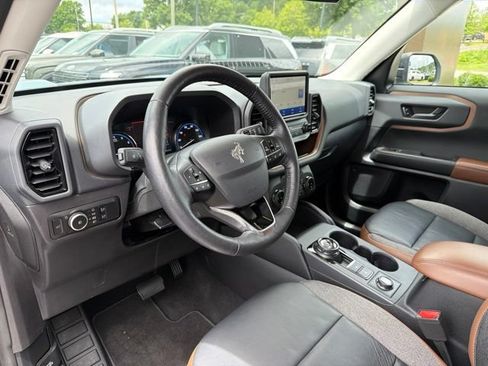 Used 2023 Ford Bronco Sport Outer Banks AWD/4WD image 10