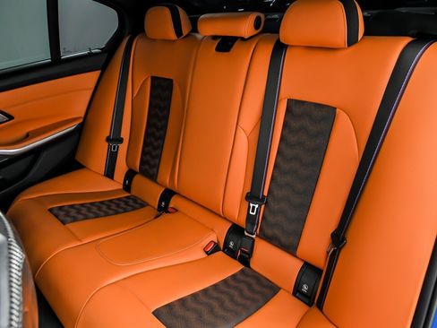 Used 2022 BMW M3 Competition w/ M Carbon Exterior Package AWD/4WD image 19