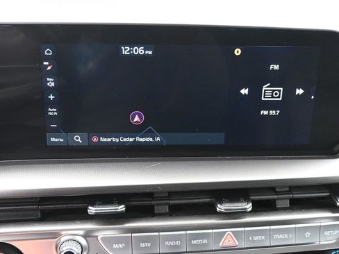Used 2025 Kia Telluride S AWD/4WD image 22