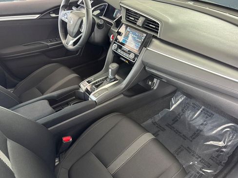 Certified 2018 Honda Civic EX image 34