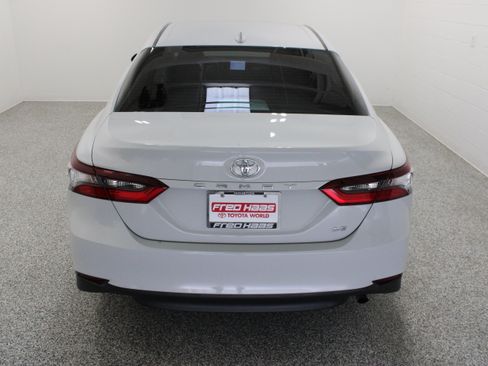 Used 2024 Toyota Camry LE FWD image 8