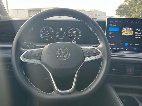 New 2026 Volkswagen Tiguan SE AWD/4WD image 20