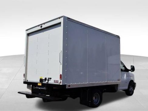New 2024 Chevrolet Express 3500 w/ Power Convenience Package RWD image 3