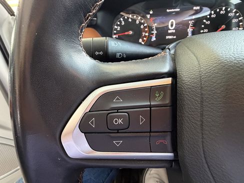Used 2022 Jeep Compass Limited AWD/4WD image 18