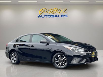 Used 2024 Kia Forte LXS