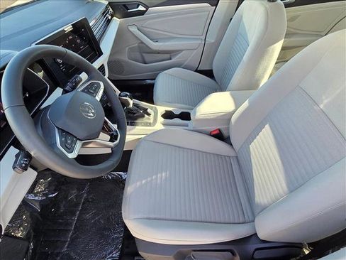 New 2026 Volkswagen Jetta S image 4