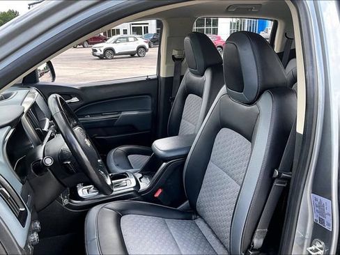 Used 2022 Chevrolet Colorado Z71 AWD/4WD image 22