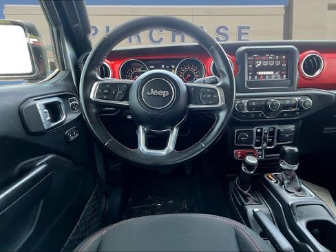 Used 2020 Jeep Gladiator Rubicon AWD/4WD image 10